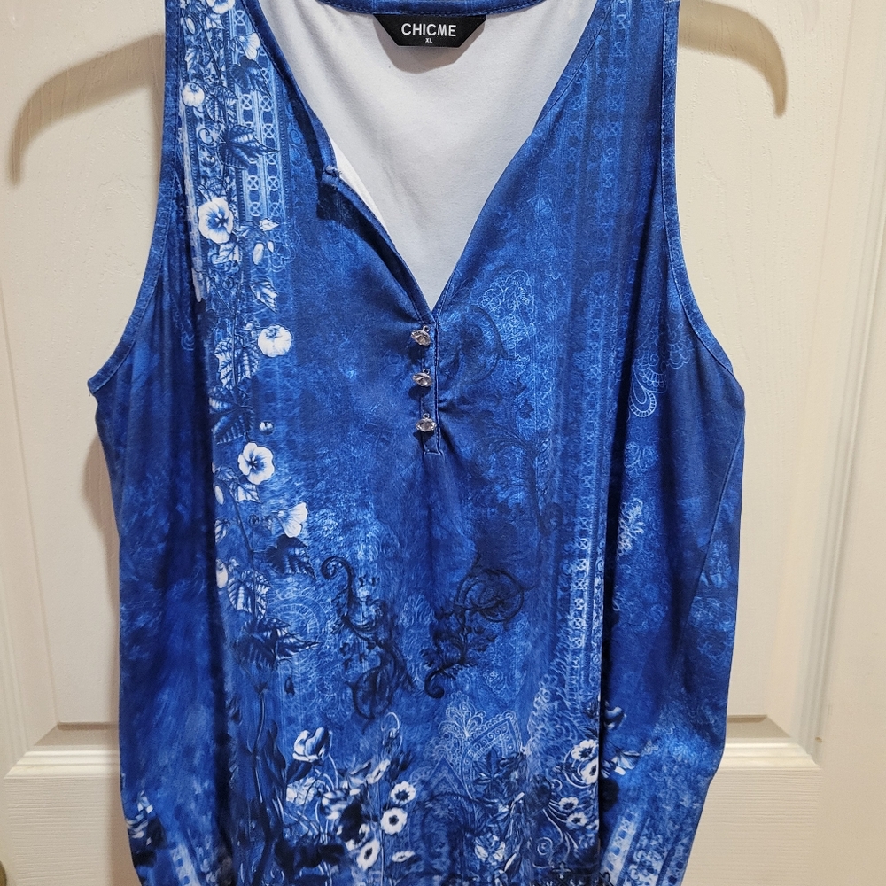 Chic Blue Sleeveless Top